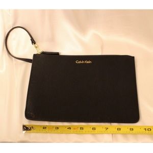 NEW Calvin Klein Zipper Pouch